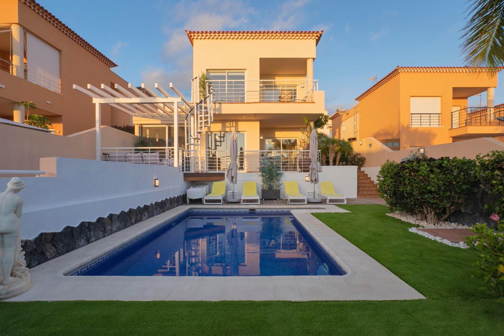 My Island Escape - Sea Views - Private Pool, Sauna Puerto de Santiago  Exterior photo